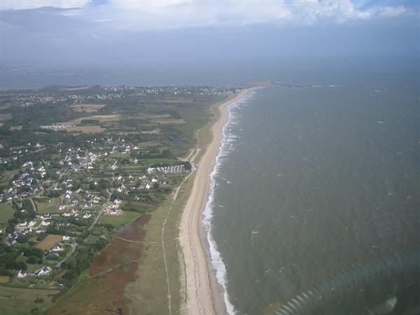 Plages et sports nautiques au camping 3 étoiles Le cadran Solaire à Sarzeau, camping bord de mer Presqu'île de Rhuys, Vannes, Golfe de Morbihan en Bretagne Sud