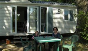 Location mobil home au camping 3 étoiles Le Cadran Solaire à Sarzeau dans la presqu'île de Rhuys près du Golfe du Morbihan en Bretagne Sud