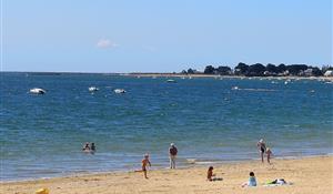 Damgan près du camping 3 étoiles Le cadran Solaire à Sarzeau, camping bord de mer Presqu'île de Rhuys, Vannes, Golfe de Morbihan en Bretagne Sud