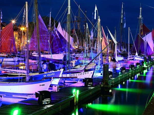 Vannes près du camping 3 étoiles Le Cadran Solaire à Sarzeau, camping bord de mer Presqu'île de Rhuys, Golfe de Morbihan en Bretagne Sud